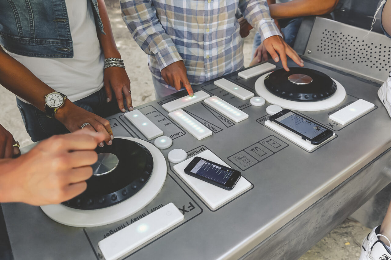 Vertel mij meer over de Fono DJ-tafel