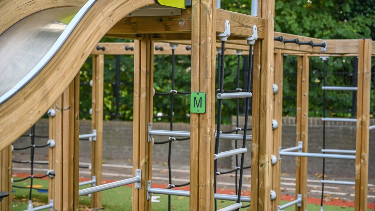 Samen werken aan het ideale schoolplein voor speciaal onderwijs